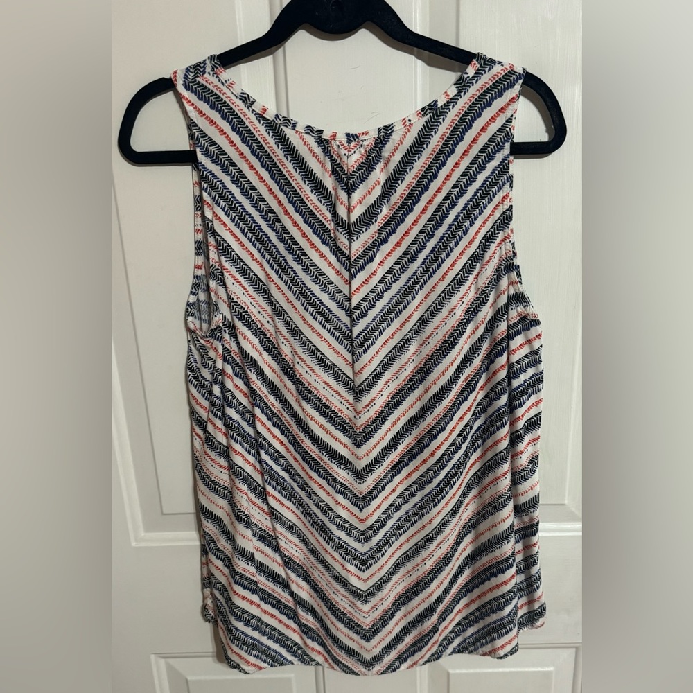 Red White and Blue Sleeveless Blouse - Picture 3 of 6